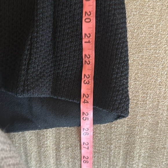 St. John Caviar Long Sleeve Texture Waffle Black Knit Blazer Jacket Size 10 - Picture 7 of 7